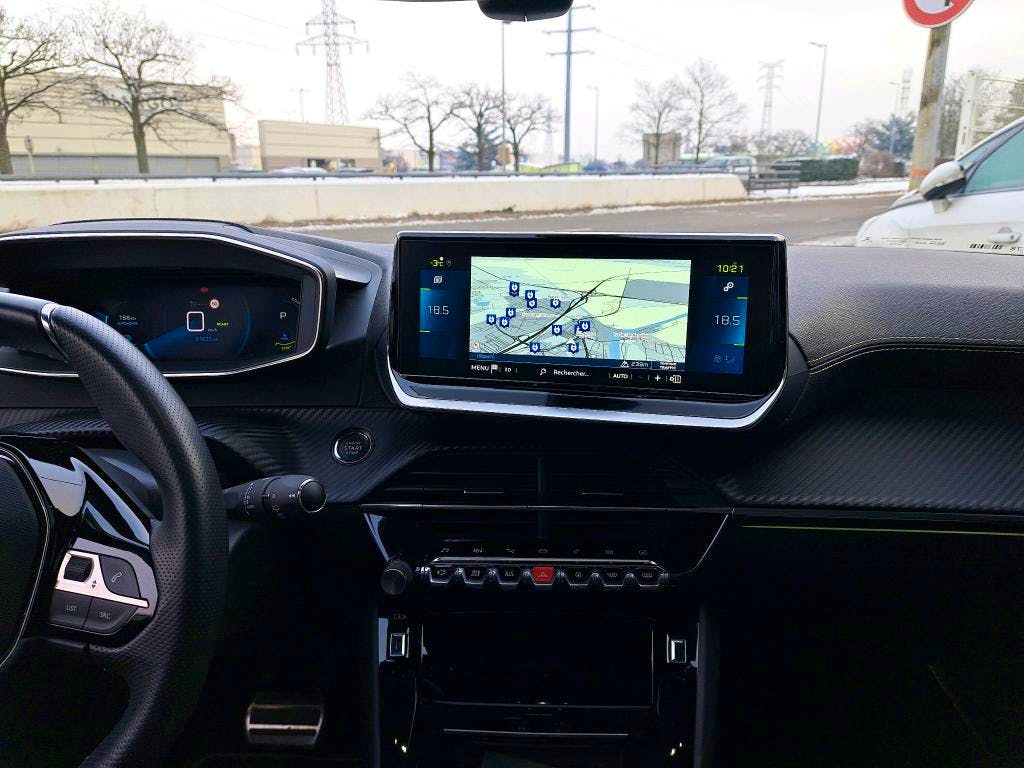 Peugeot 208  Electrique 50 kWh 136ch GT occasion - Photo 6