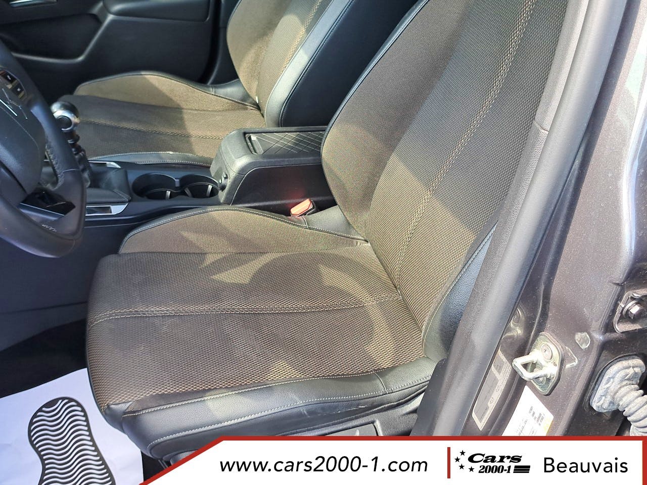 DS DS 3 CROSSBACK  BlueHDi 100 BVM6 So Chic occasion - Photo 7