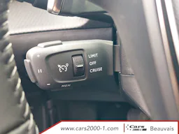 Peugeot 2008 Hybrid 145 e-DCS6 Allure occasion - Photo 12