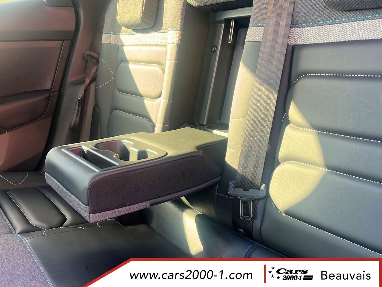 Citroën C4  PureTech 130 S&S EAT8 Shine occasion - Photo 17