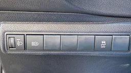 Toyota Corolla Hybride 122h Design TOIT OUVRANT 1ERE MAIN occasion - Photo 17