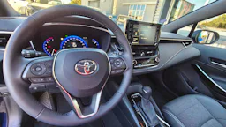 Toyota Corolla Hybride 122h Design TOIT OUVRANT 1ERE MAIN occasion - Photo 19