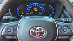 Toyota Corolla Hybride 122h Design TOIT OUVRANT 1ERE MAIN occasion - Photo 20