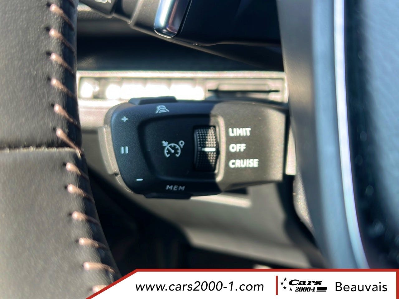 Peugeot 5008  Hybrid 136 e-DCS6 Allure Pack occasion - Photo 12