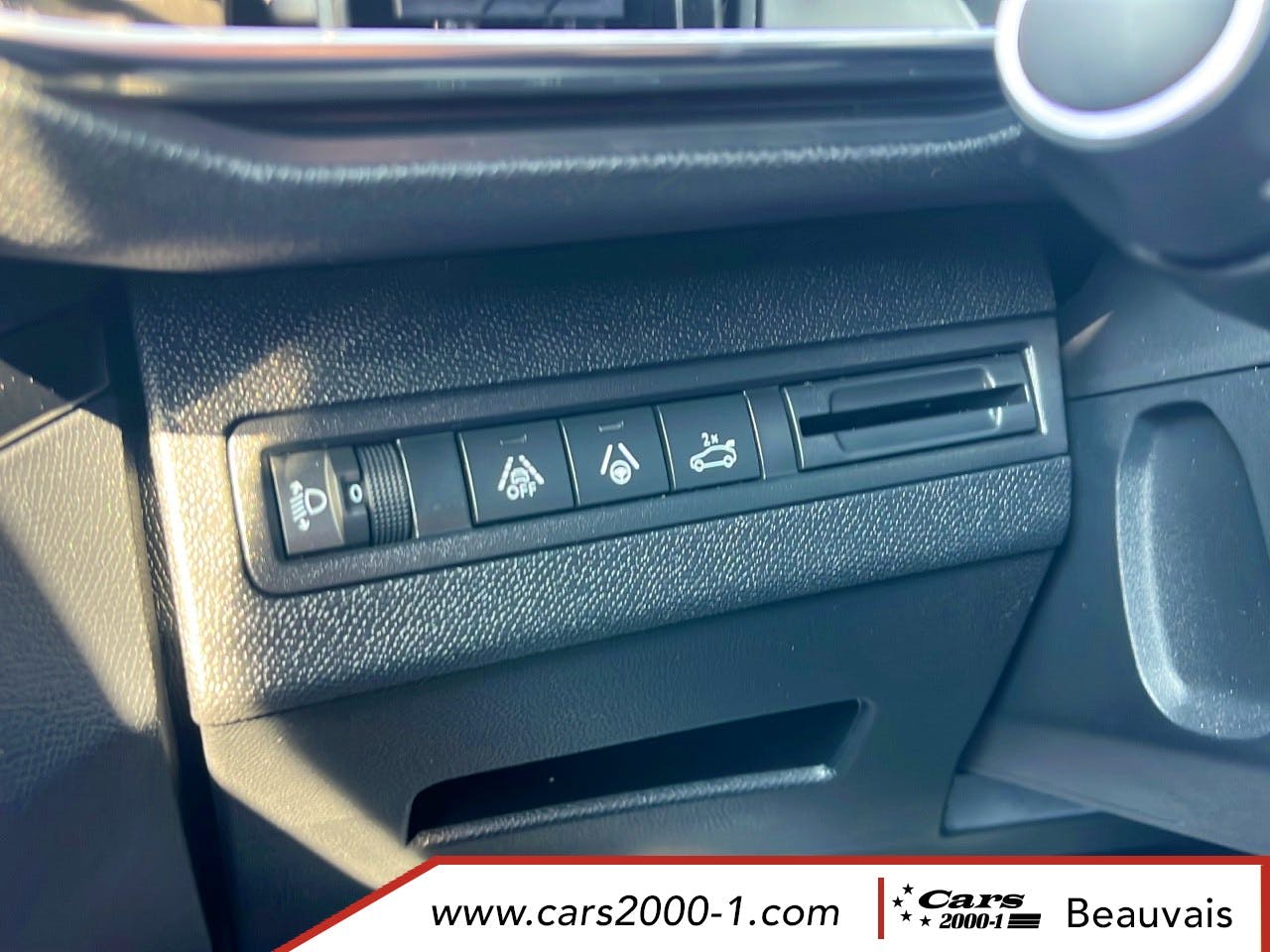 Peugeot 5008  Hybrid 136 e-DCS6 Allure Pack occasion - Photo 23