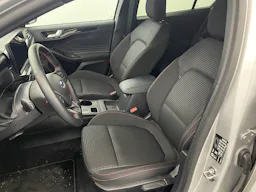 Ford Focus 1.5 EcoBlue 115 Powershift ST-Line X occasion - Photo 9