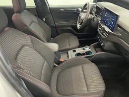 Ford Focus 1.5 EcoBlue 115 Powershift ST-Line X occasion - Photo 13