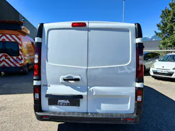 Renault Trafic L2H1 1300 2.0 DCI 120CH CONFORT S&S E6 / tva recuperable occasion - Photo 4