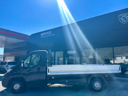 Peugeot Boxer  335 L3H3 2.2 BLUEHDI S&S 140CH ASPHALT ATTELAGE/ TVA RECUPERABLE occasion - Photo 2