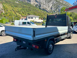 Peugeot Boxer 335 L3H3 2.2 BLUEHDI S&S 140CH ASPHALT ATTELAGE/ TVA RECUPERABLE occasion - Photo 5