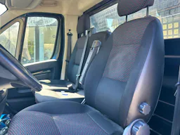 Peugeot Boxer 335 L3H3 2.2 BLUEHDI S&S 140CH ASPHALT ATTELAGE/ TVA RECUPERABLE occasion - Photo 9