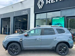 Dacia Duster 1.3 TCE 150CH FAP EXTREME 4X2 EDC occasion - Photo 2