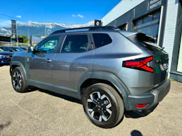 Dacia Duster 1.2 MILD HYBRID 130CH EXTREME 4X4 occasion - Photo 3