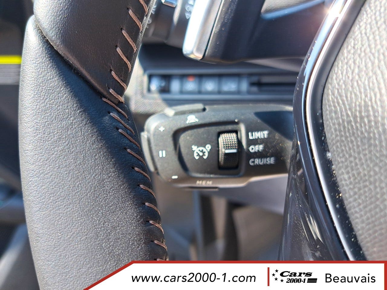 Peugeot 5008  Hybrid 136 e-DCS6 Allure Pack occasion - Photo 12