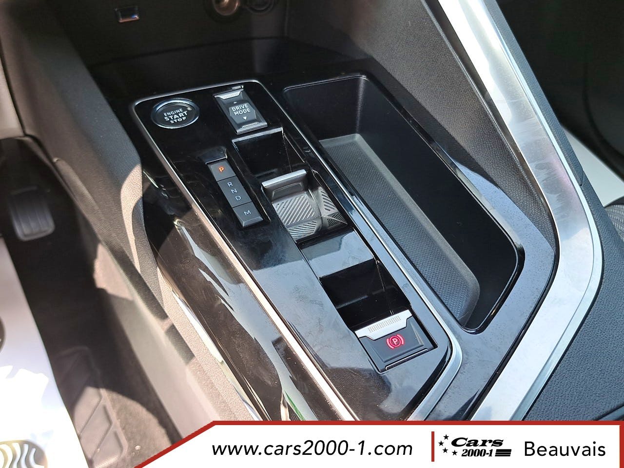 Peugeot 5008  Hybrid 136 e-DCS6 Allure Pack occasion - Photo 25