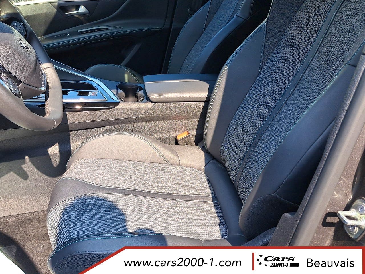 Peugeot 5008  Hybrid 136 e-DCS6 Allure Pack occasion - Photo 8