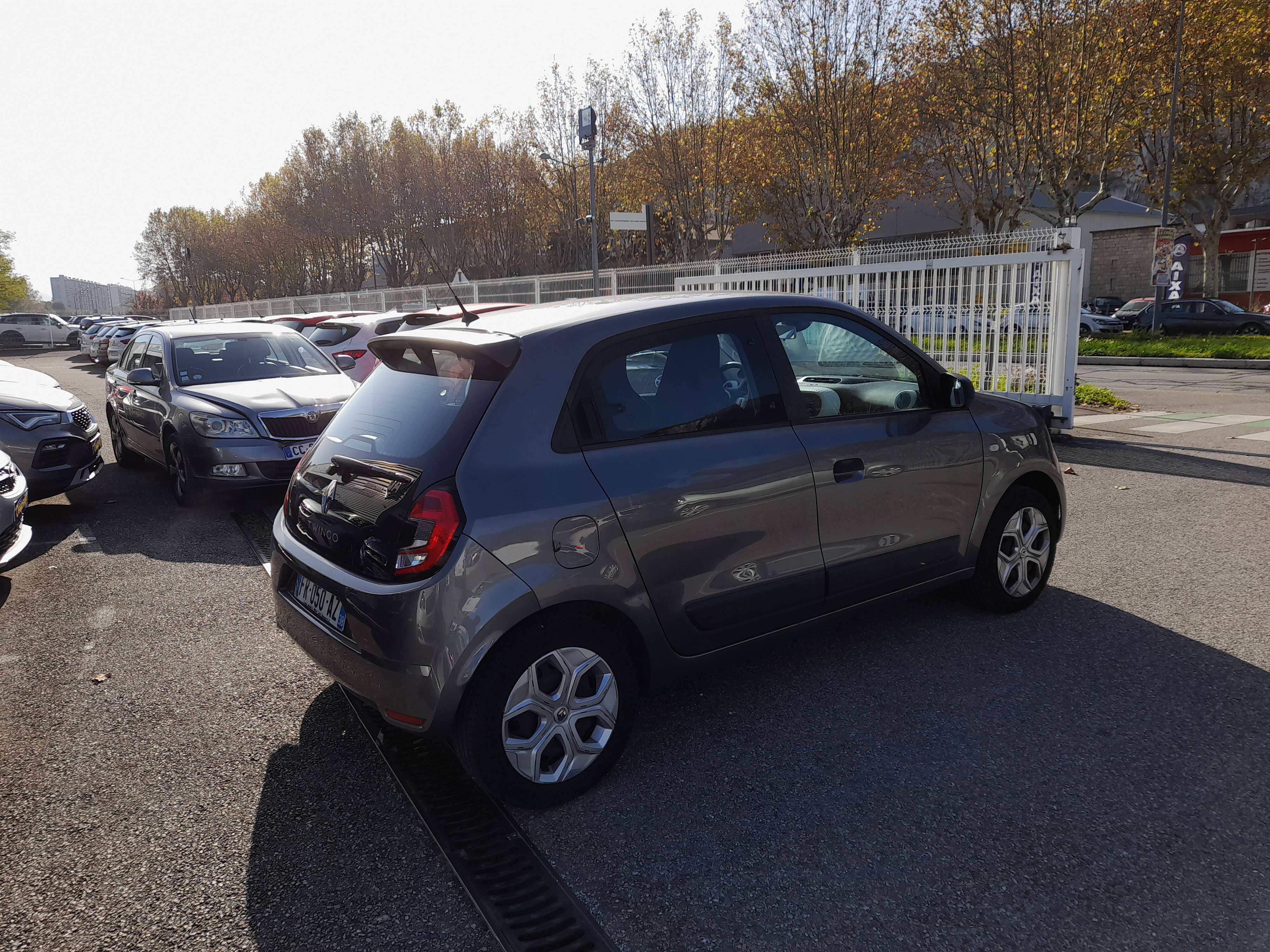 Renault Twingo  III (C07) 1.0 SCe 65ch Life occasion - Photo 3