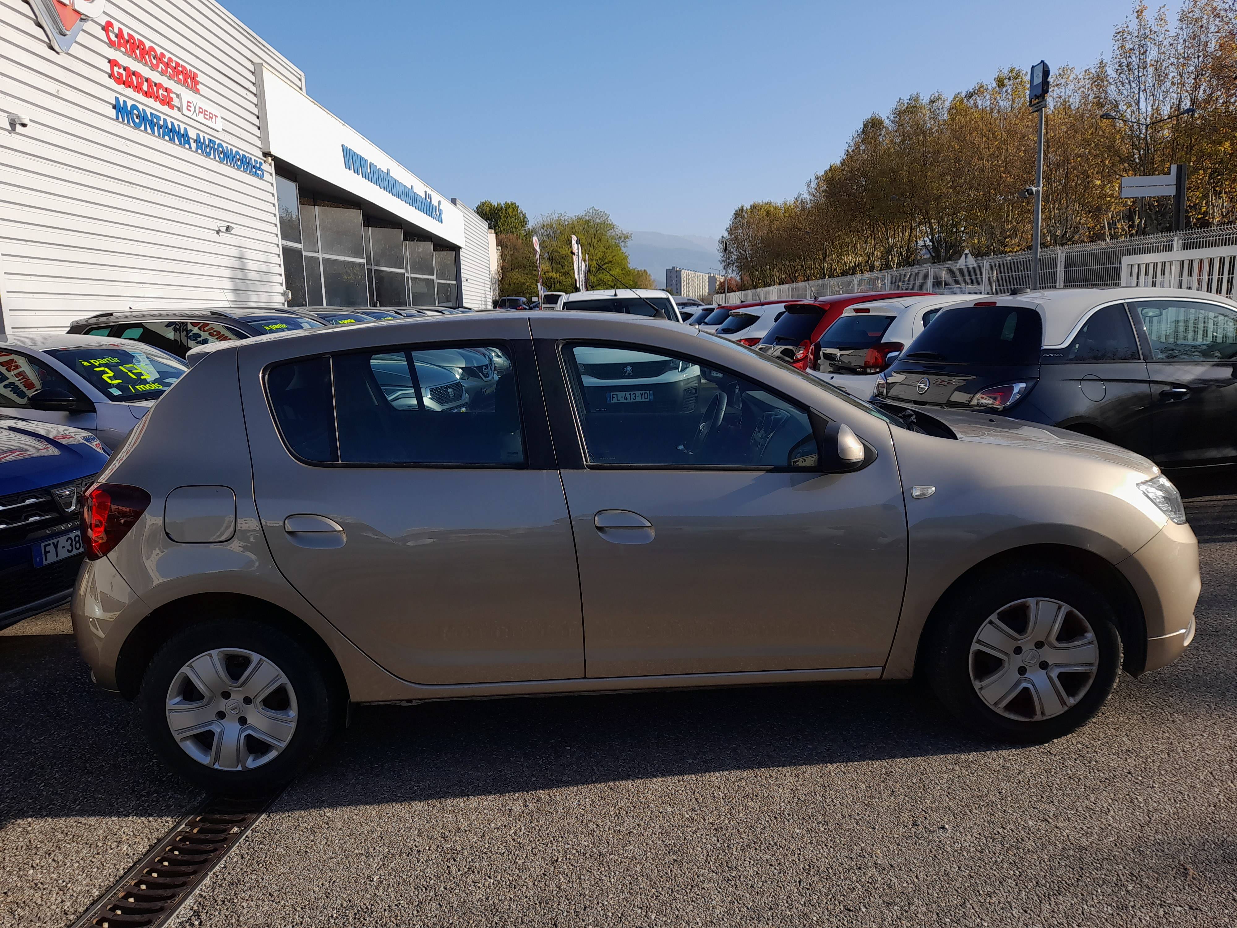 Dacia Sandero  II (B52) 1.0 SCe 75ch City+ occasion - Photo 2