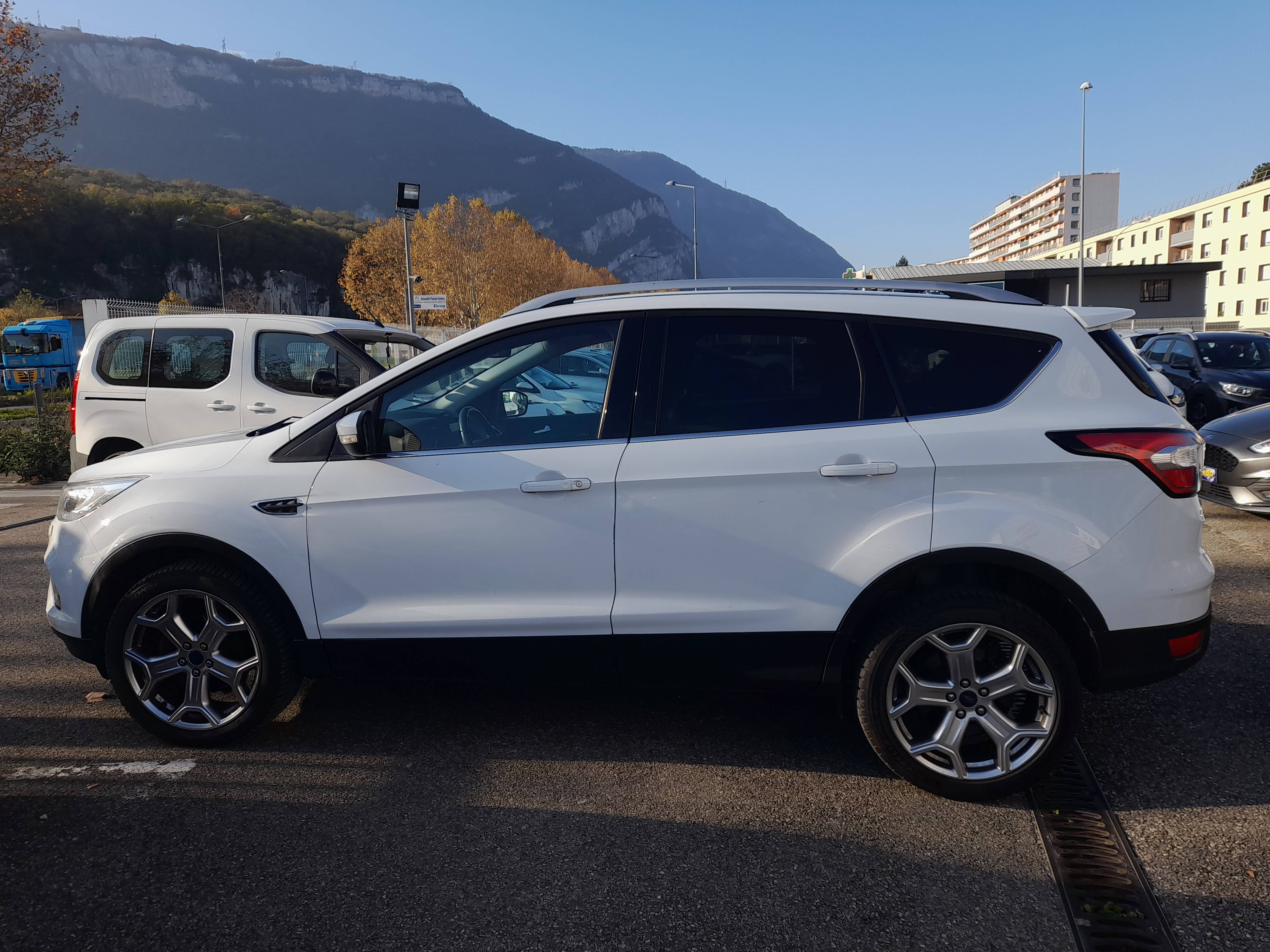 Ford Kuga  II 1.5 EcoBoost 150ch Business Nav 4x2 occasion - Photo 5