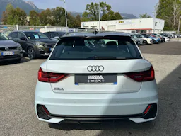 Audi A1 Sportback 30 TFSI 110CH S LINE / 4 roues completes en plus occasion - Photo 4