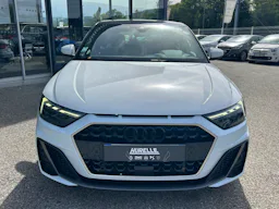 Audi A1 Sportback 30 TFSI 110CH S LINE / 4 roues completes en plus occasion - Photo 8