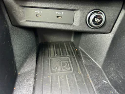 Audi A1 Sportback 30 TFSI 110CH S LINE / 4 roues completes en plus occasion - Photo 16