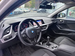 BMW Série 1 (F40) 116D 116CH / SUIVI BMW COMPLET / 1ERE MAIN occasion - Photo 9