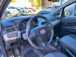 Fiat Grande Punto 1.2 8V 65CH CULT 5P occasion - Photo 9