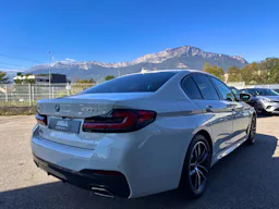 BMW Série 5 (G30) 530EA XDRIVE 292CH M SPORT STEPTRONIC/ ENTRETIEN COMPLET BMW occasion - Photo 5