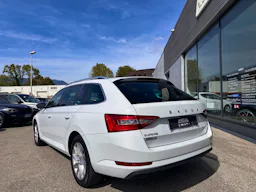 Skoda Superb  1.4 TSI PHEV 218CH STYLE DSG6 occasion - Photo 3