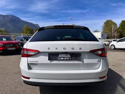 Skoda Superb  1.4 TSI PHEV 218CH STYLE DSG6 occasion - Photo 4