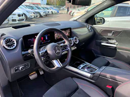 Mercedes Benz Classe B  200D 150CH AMG LINE 8G-DCT / TVA RECUPERABLE / PREMIERE MAIN / SUIVI MERCEDES occasion - Photo 11