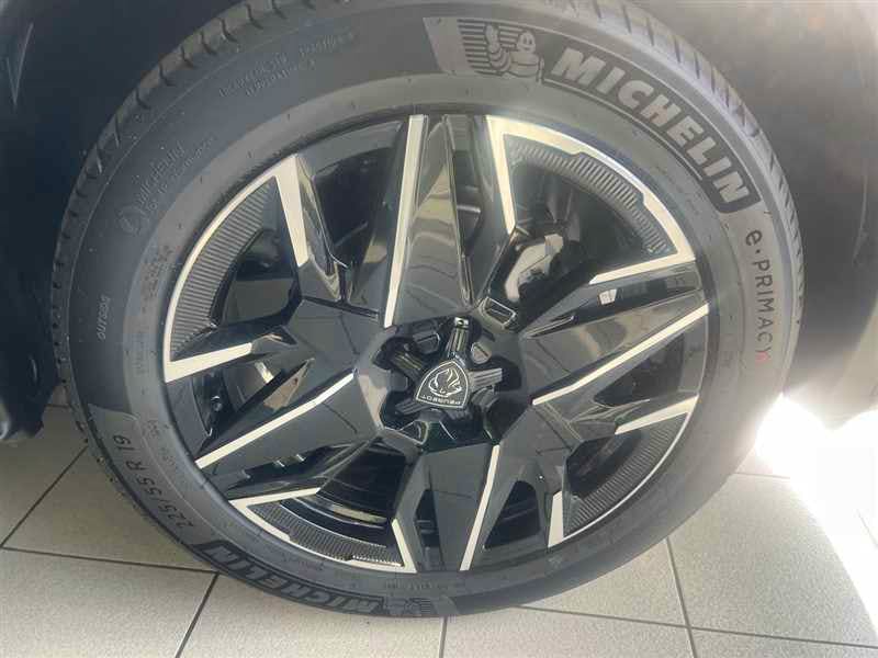 Peugeot 3008  1.2L HYBRID 136CV E-DCS6 GT occasion - Photo 3