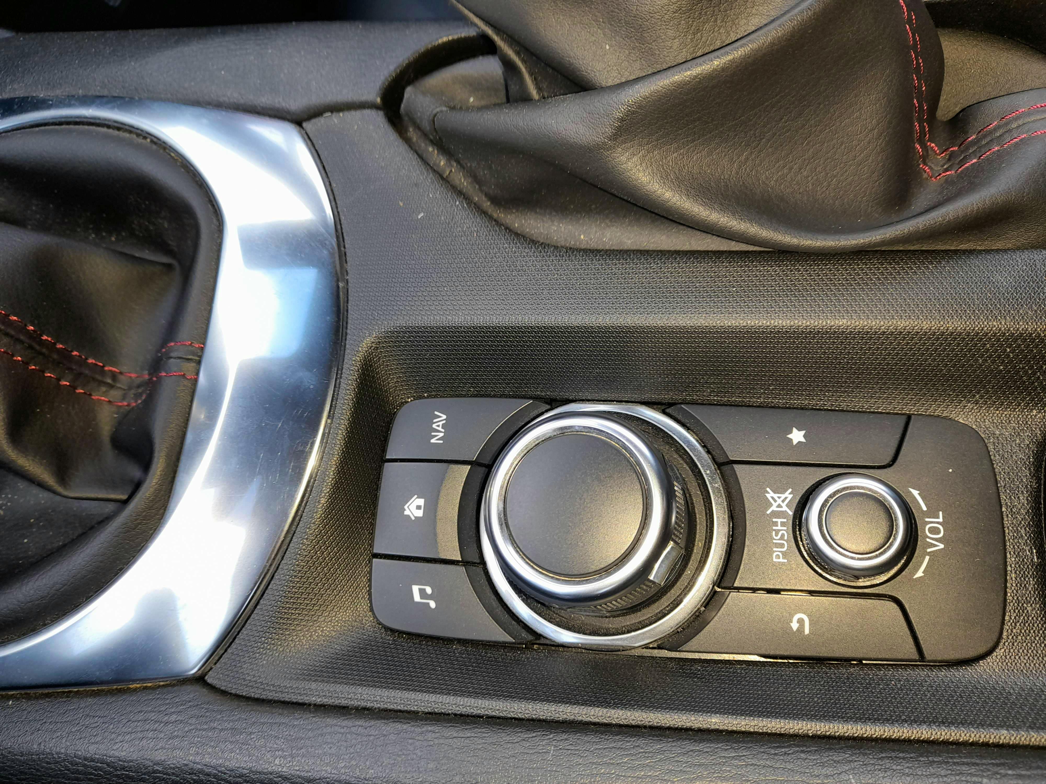 Mazda MX-5  2.0 SKYACTIV-G 184ch Sélection occasion - Photo 14