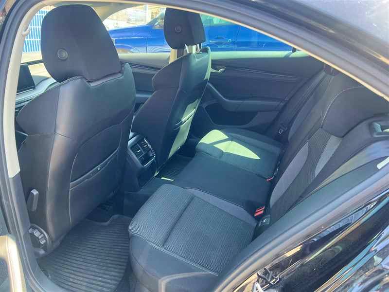 Skoda Octavia  2.0L TDI 116CV BUSINESS occasion - Photo 4