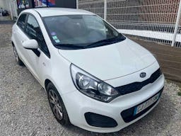 Kia Rio  1.2L 86CV STYLE occasion - Photo 1