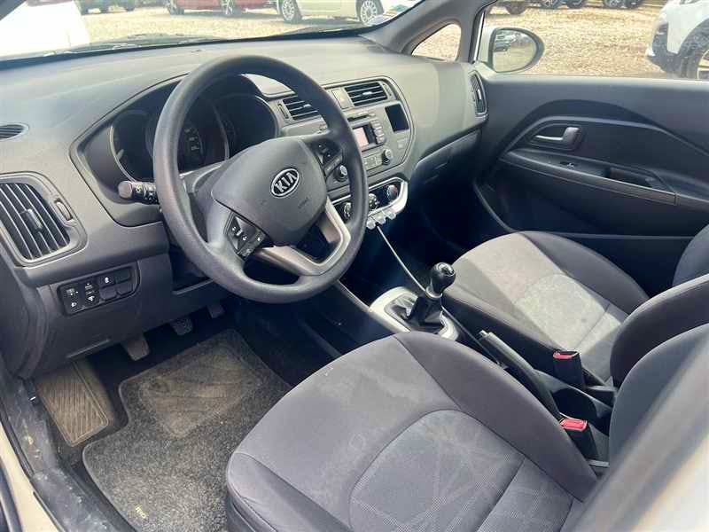 Kia Rio  1.2L 86CV STYLE occasion - Photo 5