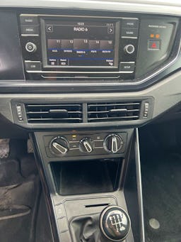 Volkswagen Polo  1.0L MPI 65CV occasion - Photo 8