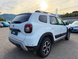 Dacia Duster  1.5 BLUE DCI 115CH TECHROAD 4X2 / distribution neuve occasion - Photo 5