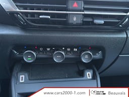 Citroën C4 PureTech 130 S&S EAT8 Shine occasion - Photo 23