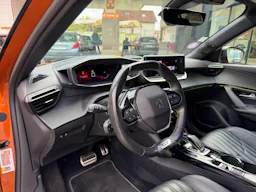 Peugeot 2008  1.2 TURBO 155CH S&S GT EAT8 occasion - Photo 11