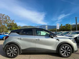 Renault Captur  1.6 E-TECH HYBRIDE 145CH EVOLUTION / ATTELAGE / TVA RECUPERABLE occasion - Photo 8