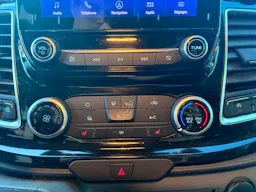 Ford Transit Custom  320 L2H1 2.0 ECOBLUE 170 CABINE APPROFONDIE MS-RT BVA6 occasion - Photo 17