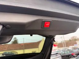 Peugeot 3008 1.2L HYBRID 145CV E-DCS6 ALLURE occasion - Photo 8