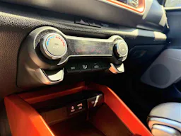 Kia Stonic 1.0 TGDI 120CV DCT7 DESIGN occasion - Photo 13