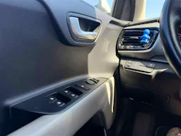 Kia Stonic  1.0 TGDI 120CV DCT7 DESIGN occasion - Photo 9
