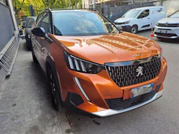 Peugeot 2008  BlueHDi 130 S&S EAT8 GT occasion - Photo 2