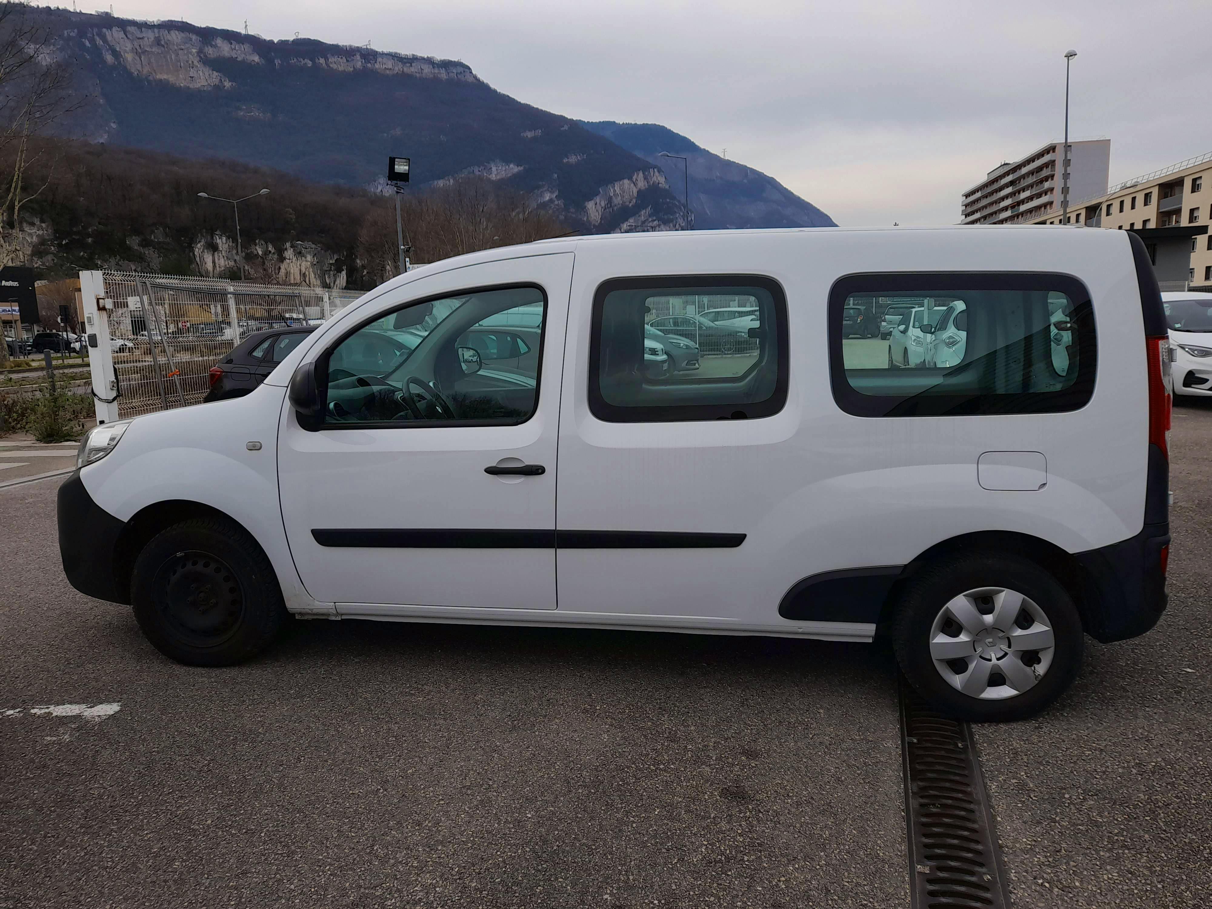 Renault Kangoo  II (K61) 1.5 dCi 110ch energy Zen occasion - Photo 5