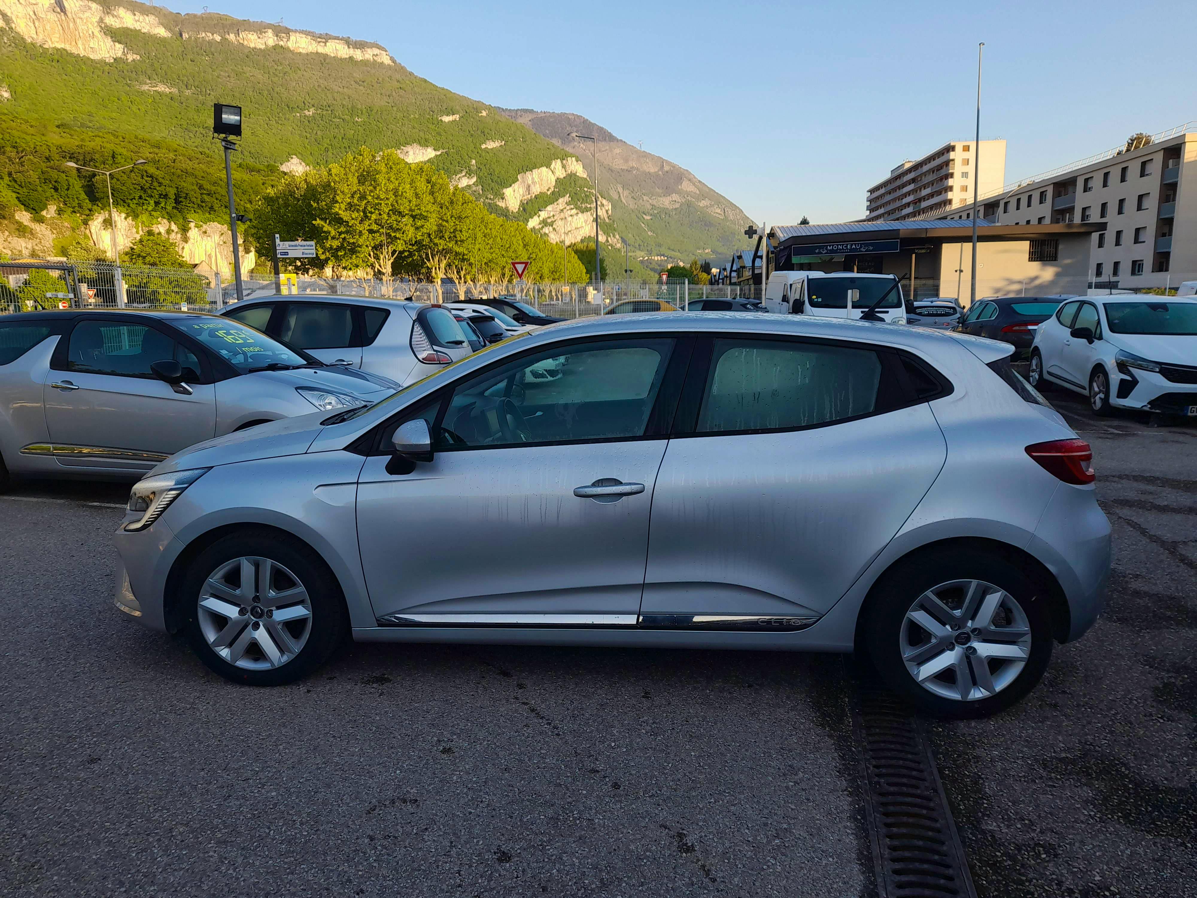 Renault Clio  1.5 Blue dCi 85ch Business occasion - Photo 5