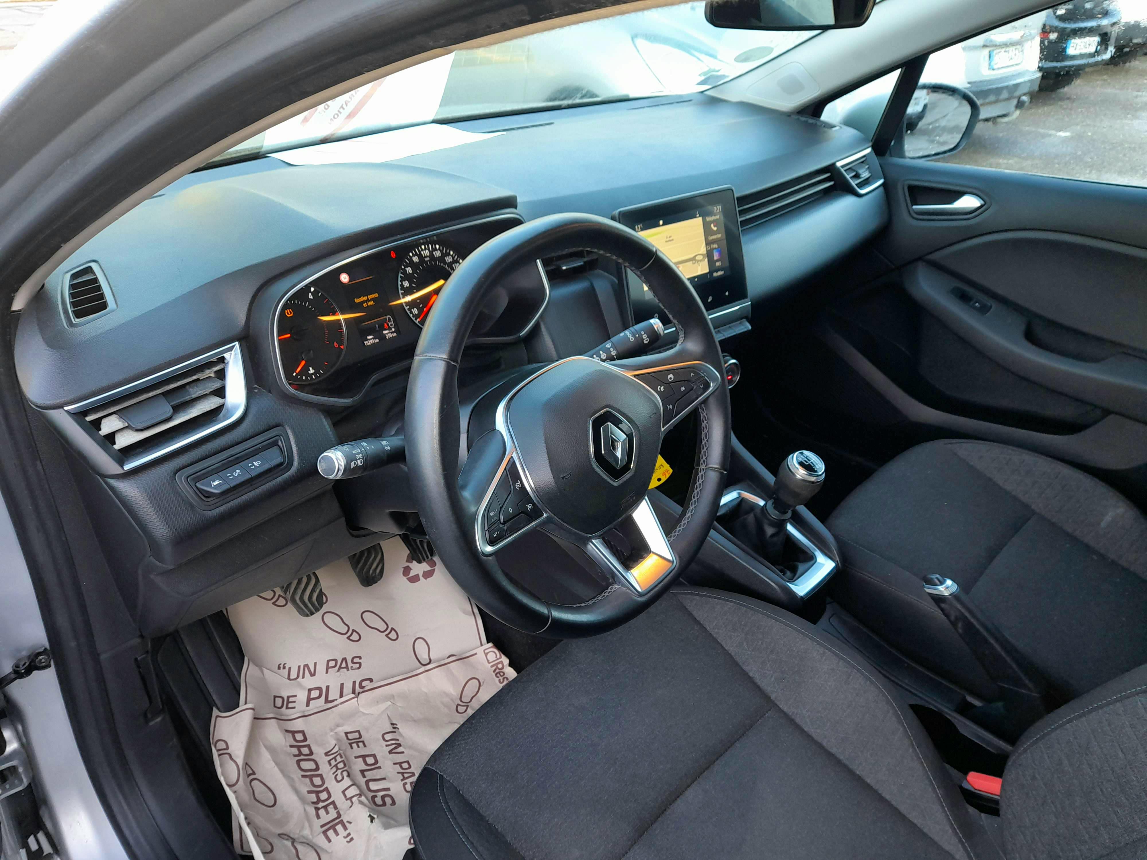 Renault Clio  1.5 Blue dCi 85ch Business occasion - Photo 6